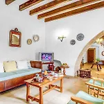 Vich Villa